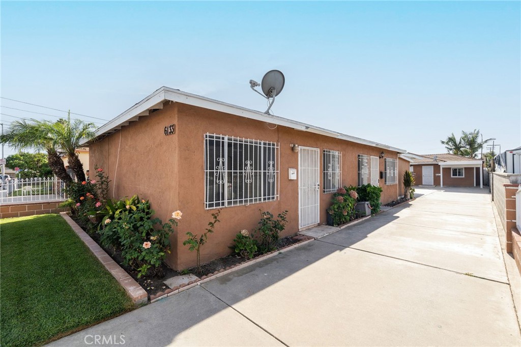 6133 Orchard Avenue