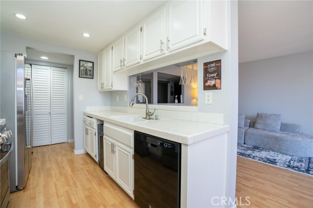 28004 S Western Unit: 319