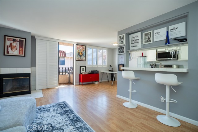 28004 S Western Unit: 319