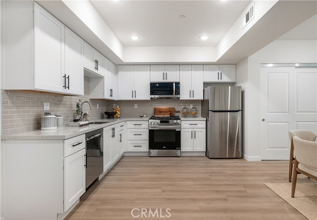 1303 S Orange Grove AVE Unit: 601