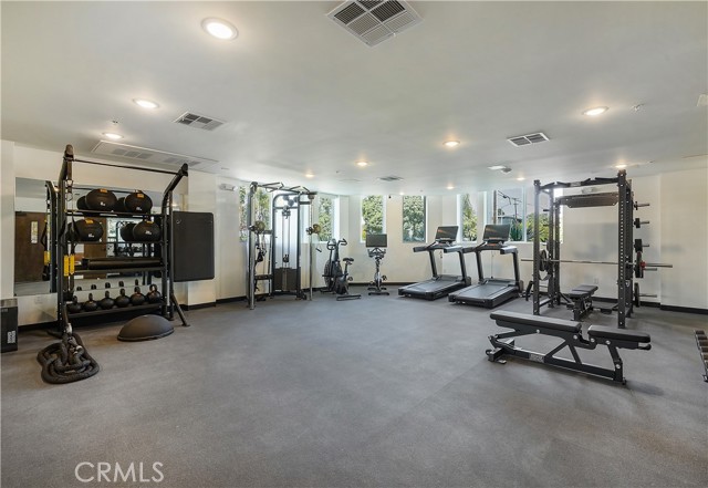 1303 S Orange Grove AVE Unit: 601