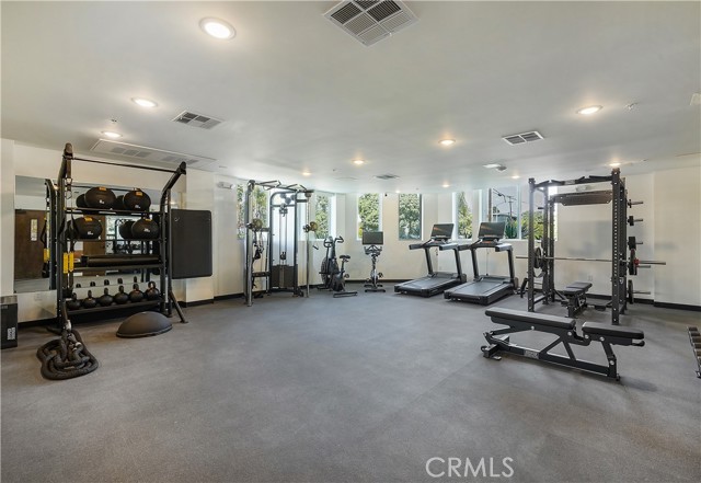 1303 S Orange Grove AVE Unit: 601
