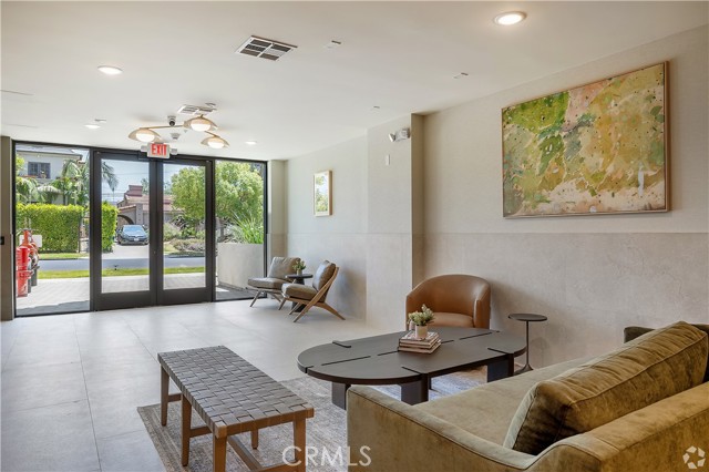 1303 S Orange Grove AVE Unit: 601