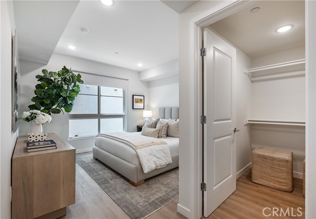 1303 S Orange Grove AVE Unit: 601