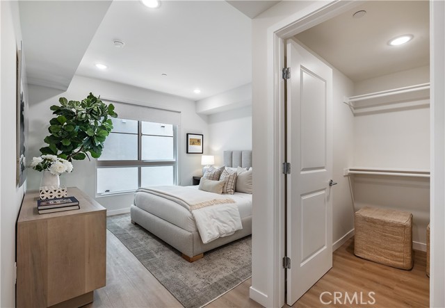 1303 S Orange Grove AVE Unit: 601