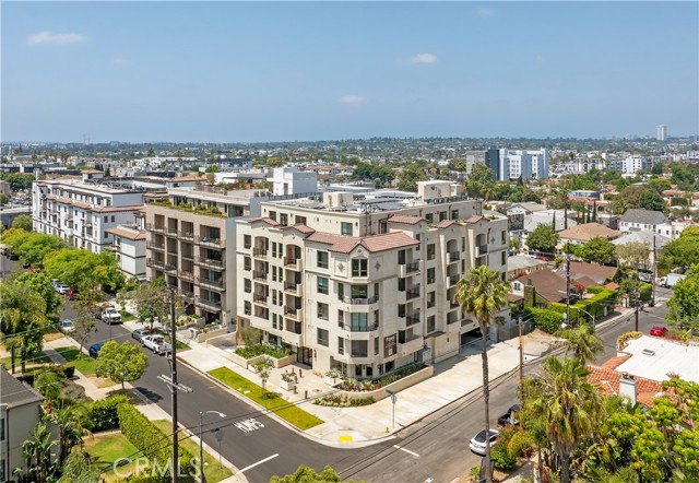 1303 S Orange Grove AVE Unit: 601