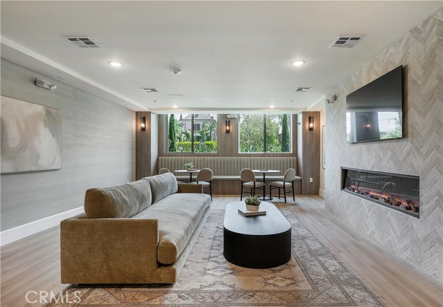 1303 S Orange Grove AVE Unit: 603