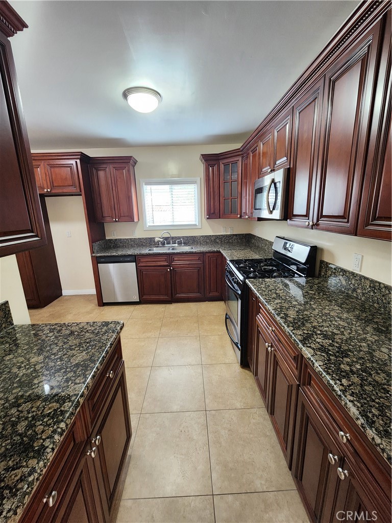 555 E Elizabeth Street