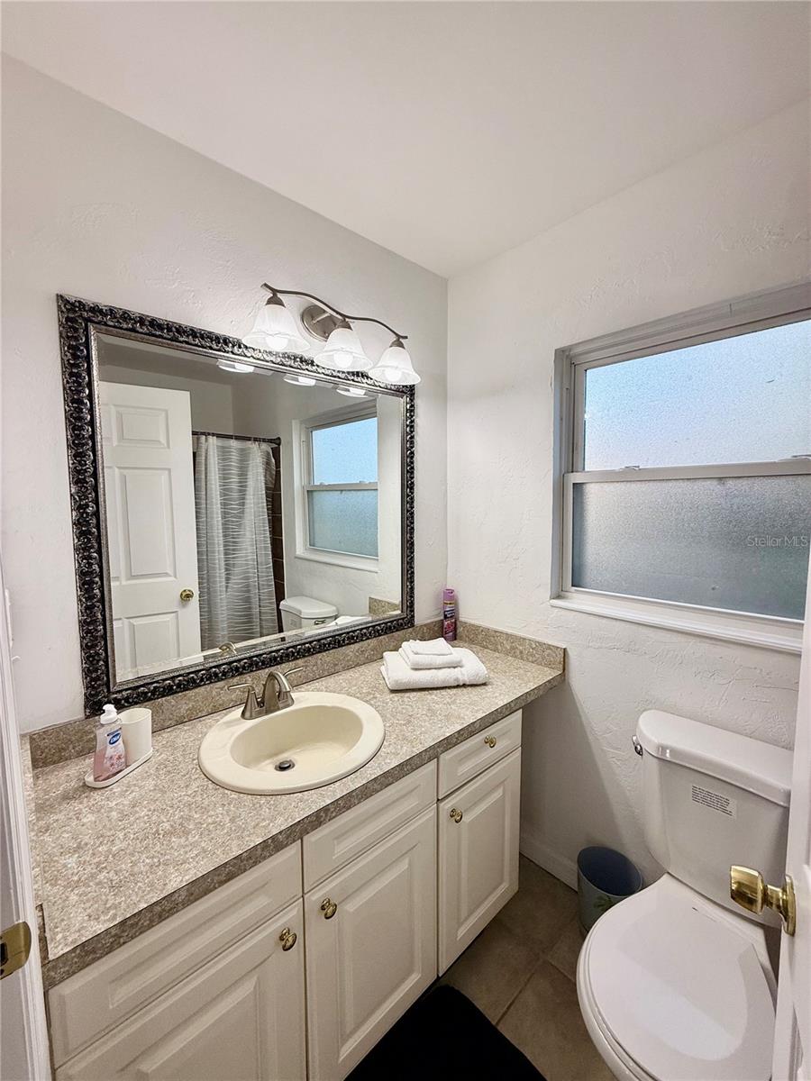 2922 ARLINGTON ST #Unit B