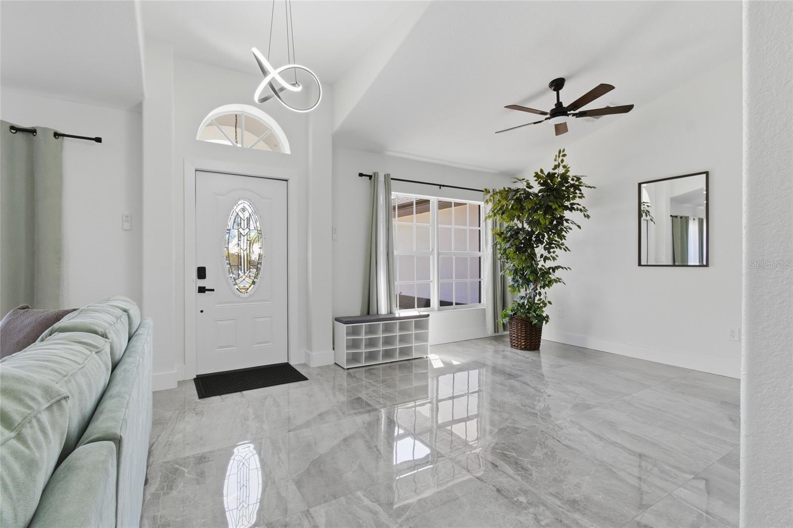 619 SW 26TH TER