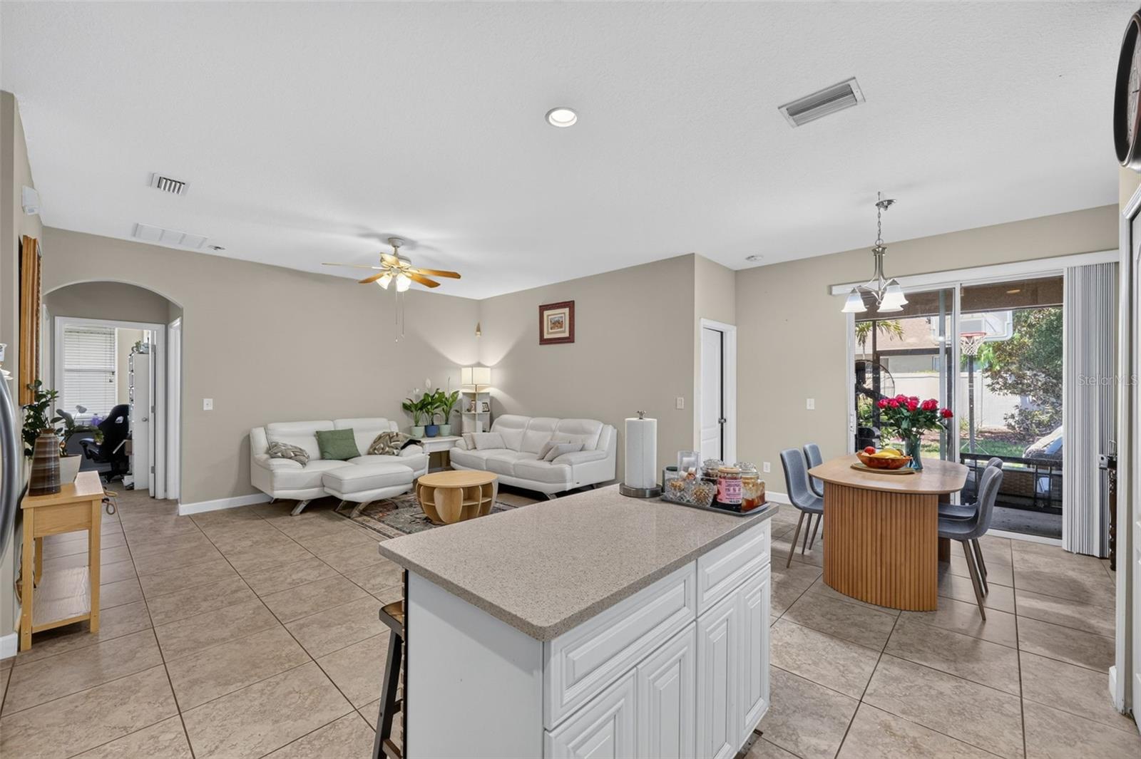 5512 MANG PL