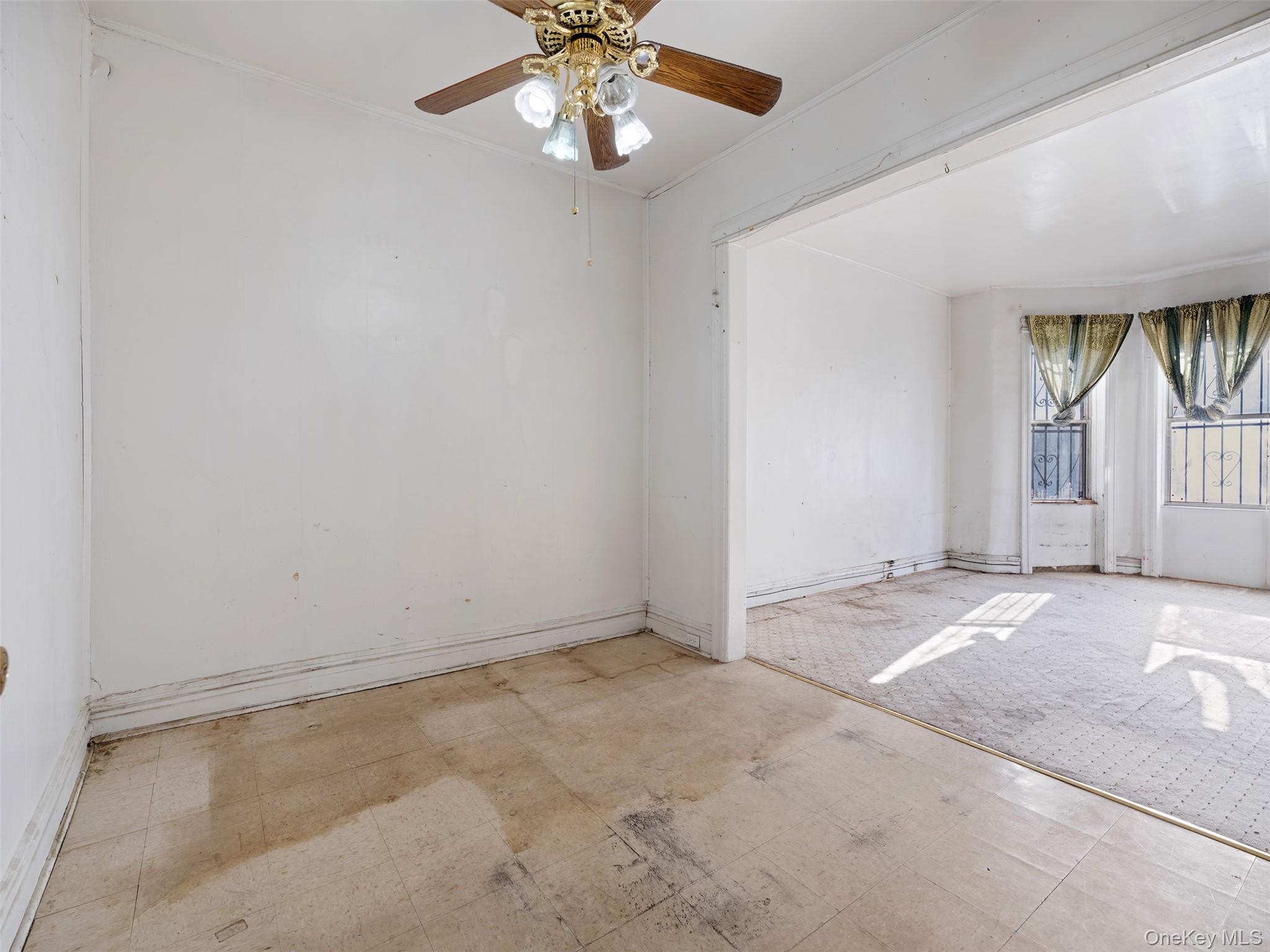 99 E 31st Street