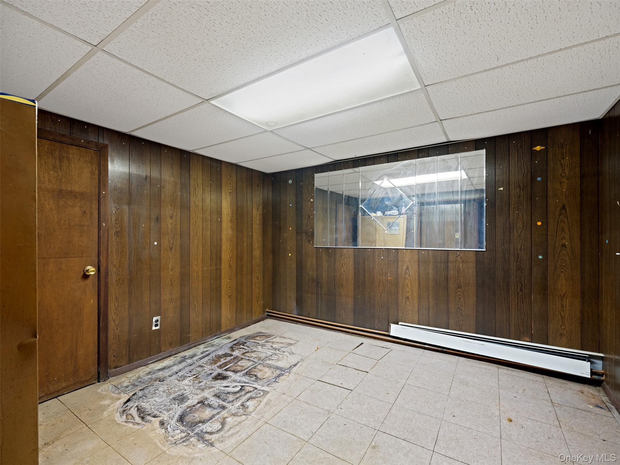 99 E 31st Street