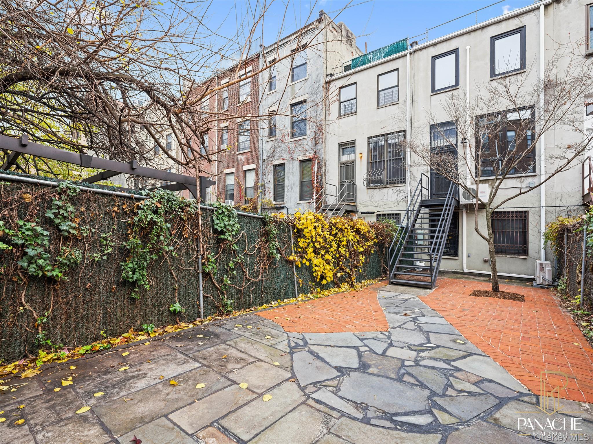 128 W 132nd Street Unit: 2