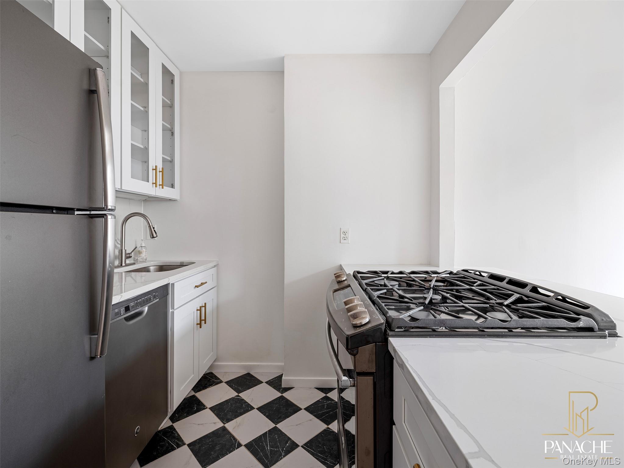 128 W 132nd Street Unit: 2