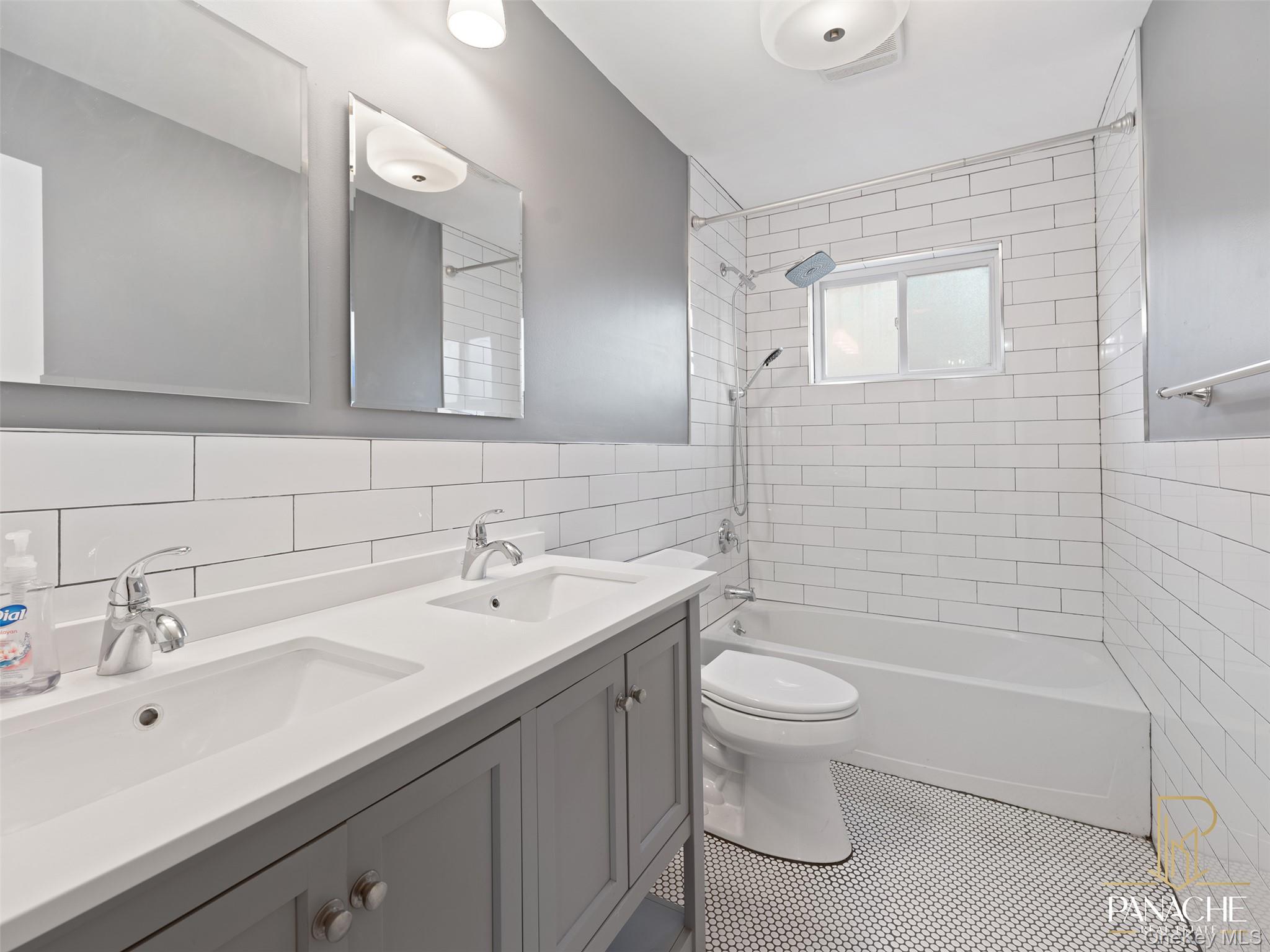 11906 Guy R Brewer Boulevard