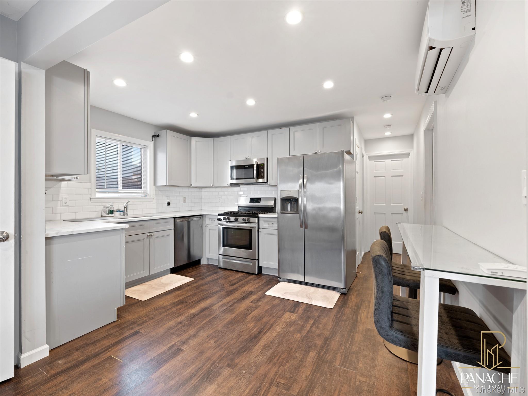 11906 Guy R Brewer Boulevard