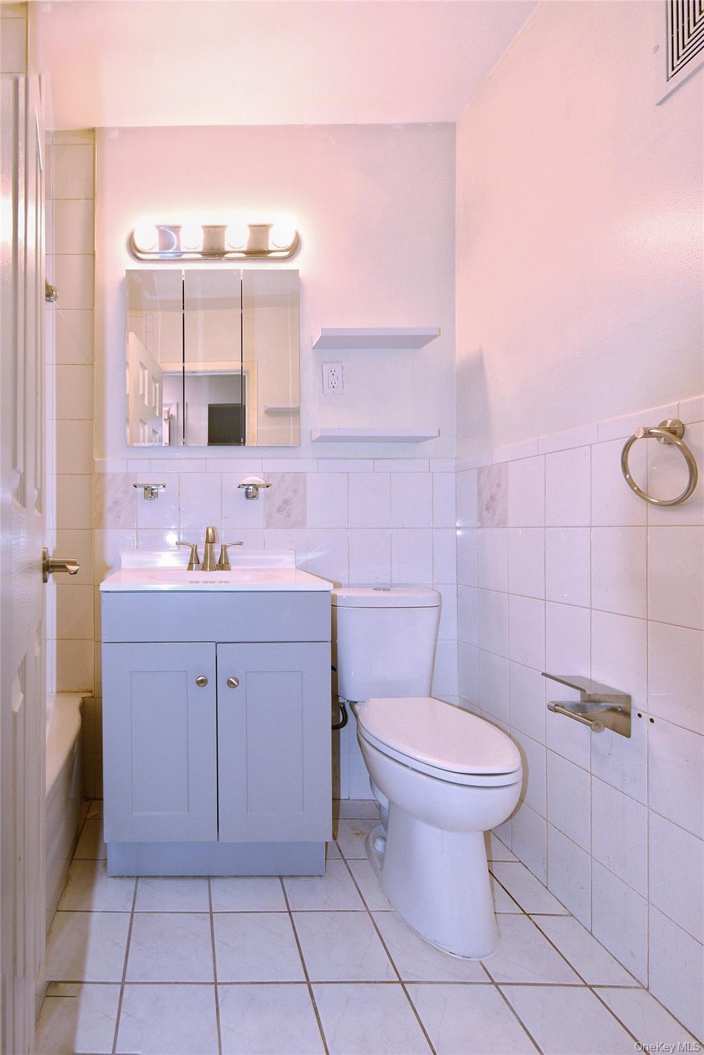 1510 Beach 12 Street Unit: Apt 2