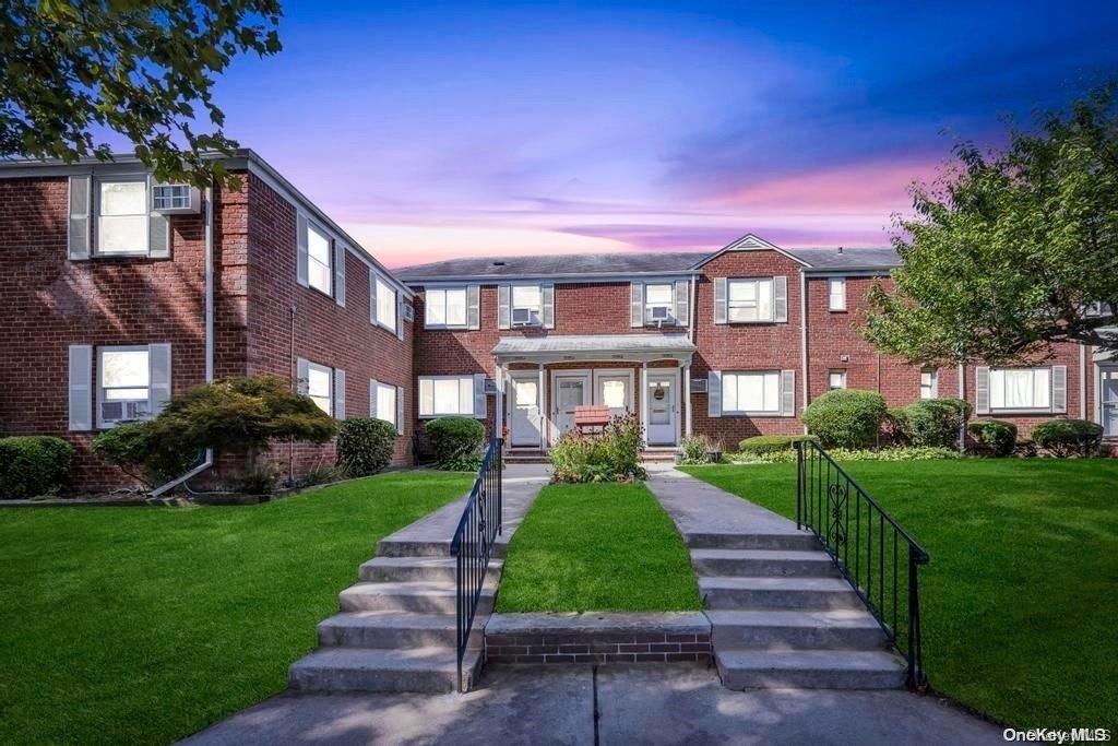 7516A 249th Street Unit: A