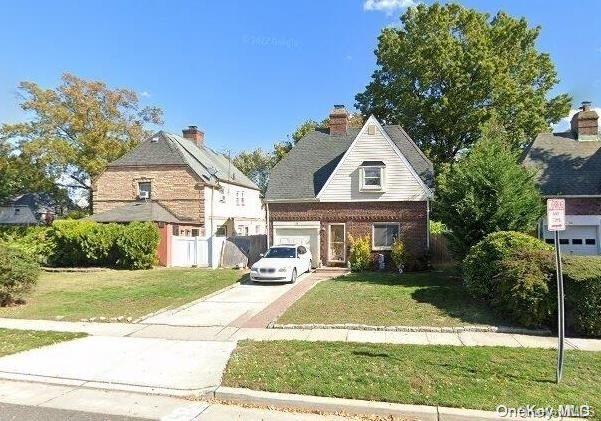 38 Surrey Lane