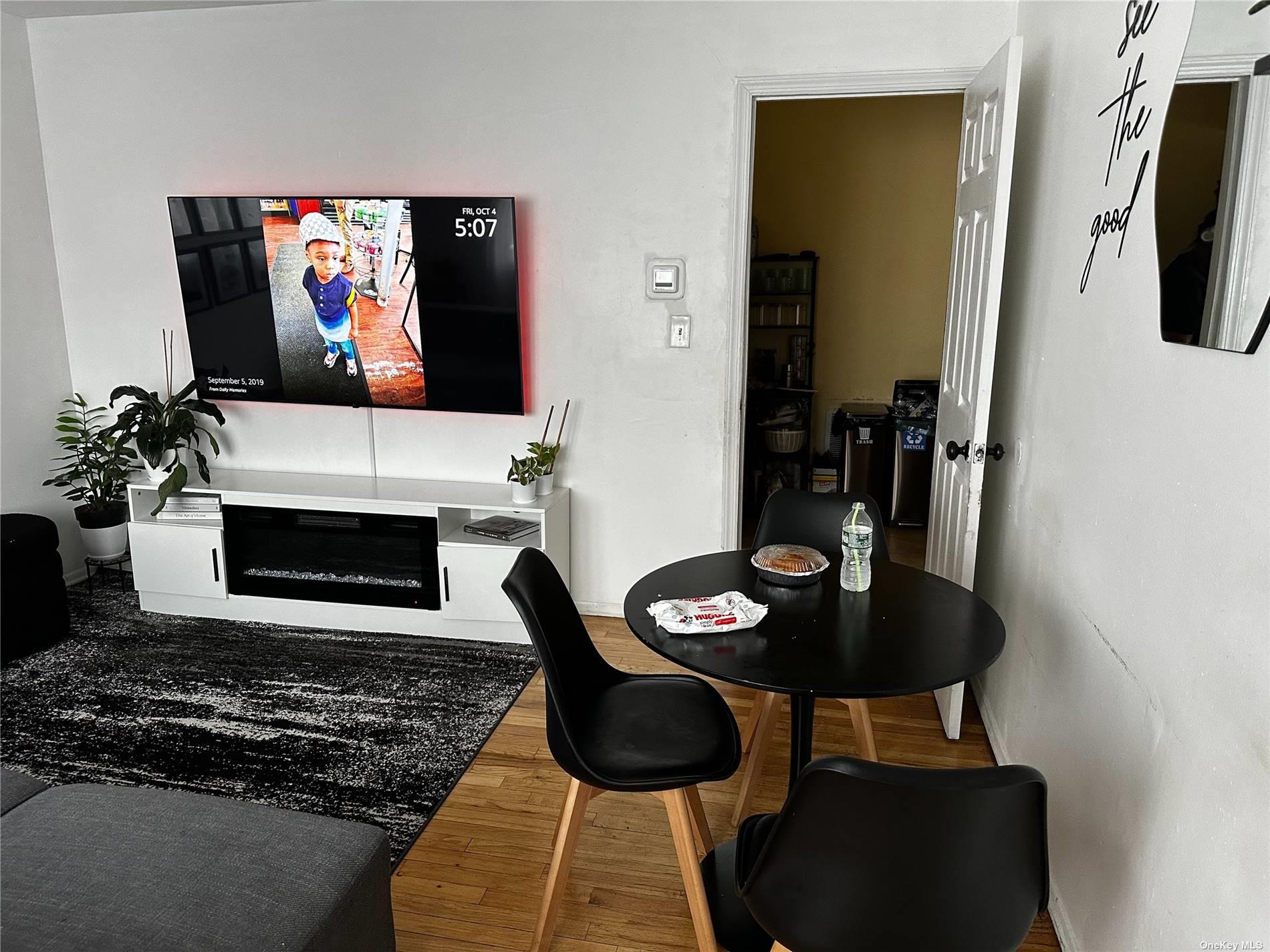 187-01 Ridgedale Street