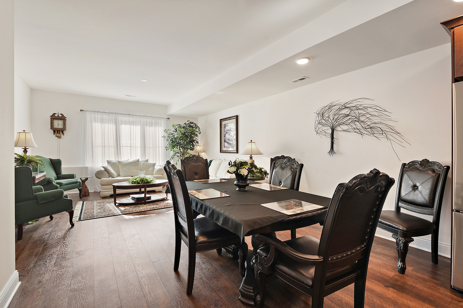 512 Prairie Crossing Drive