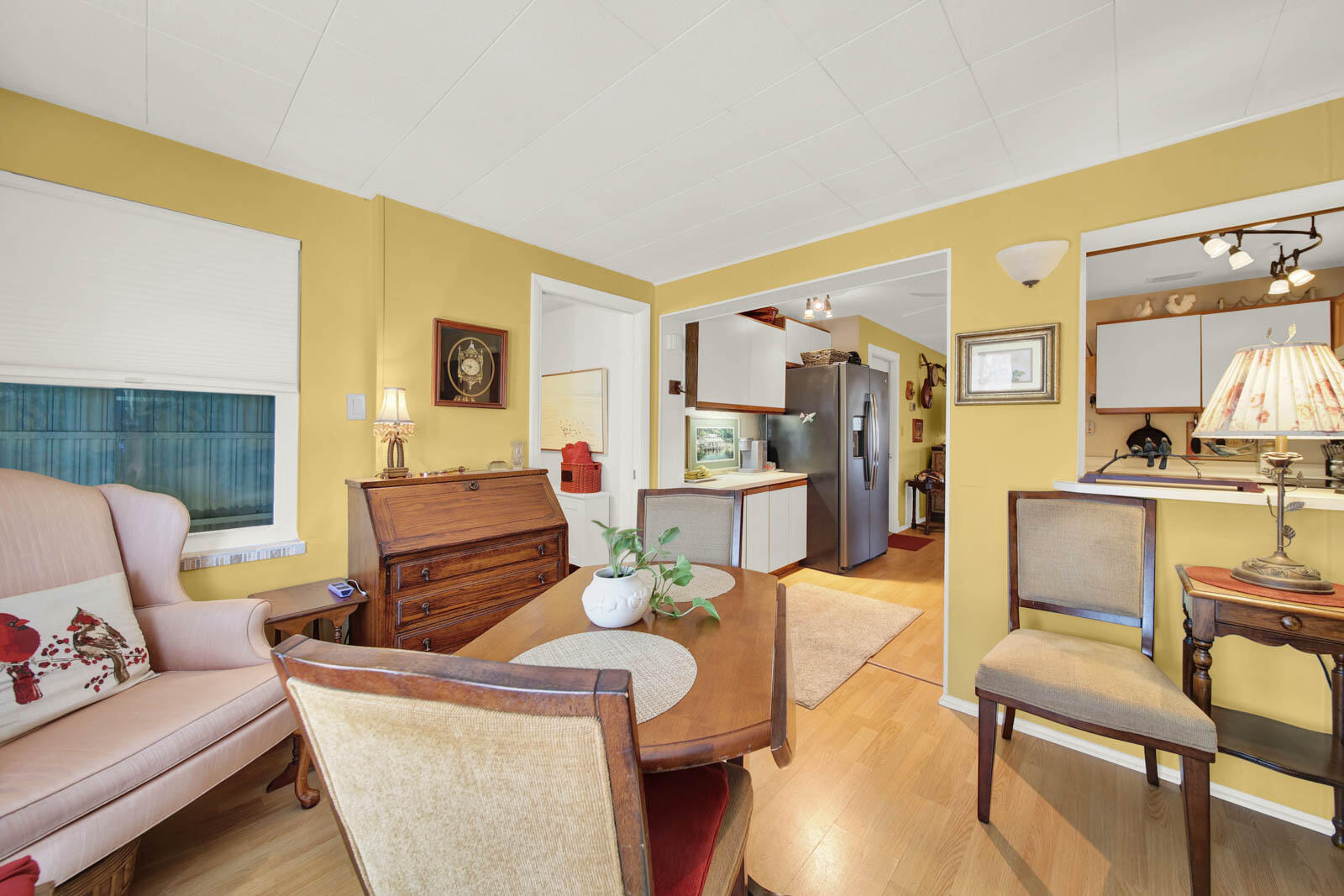 1180 NE Crescent Street