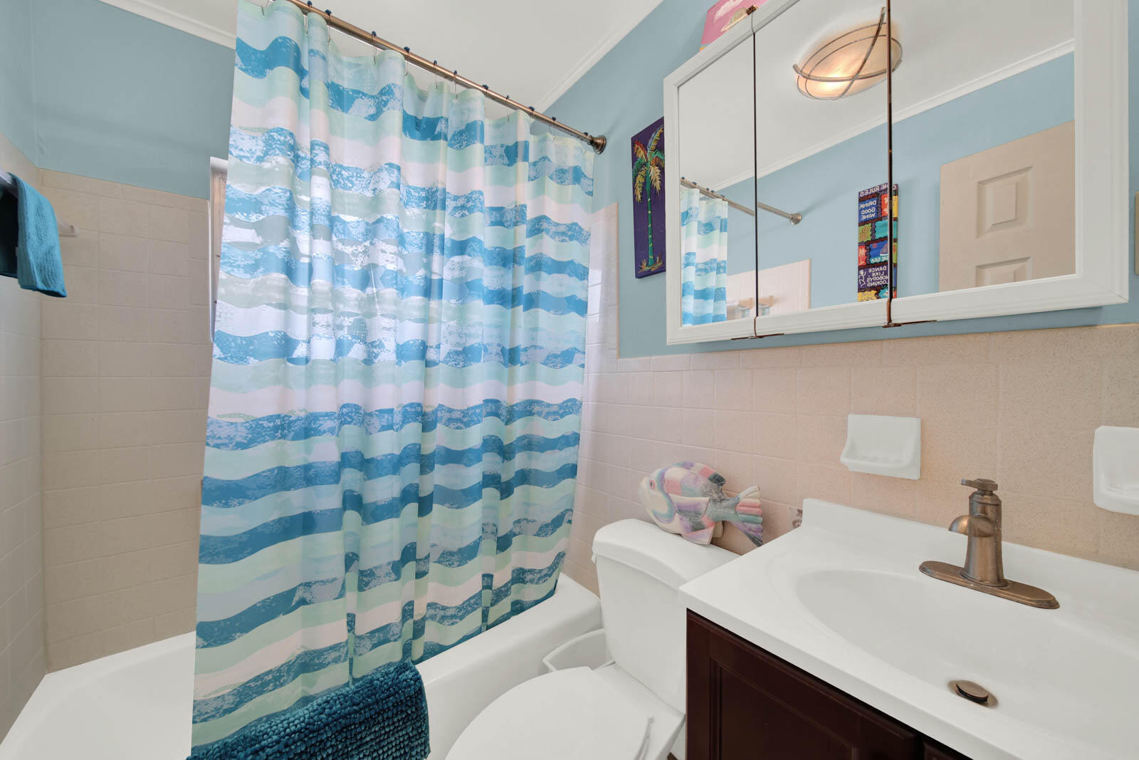 1180 NE Crescent Street