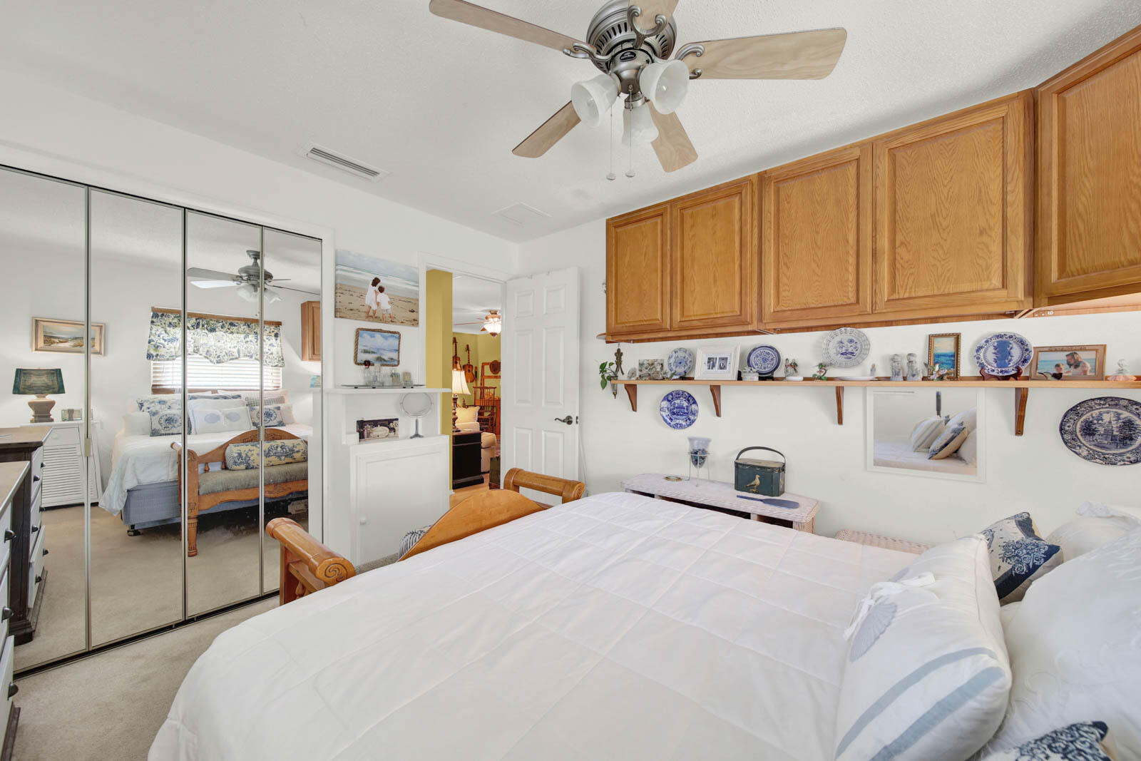 1180 NE Crescent Street