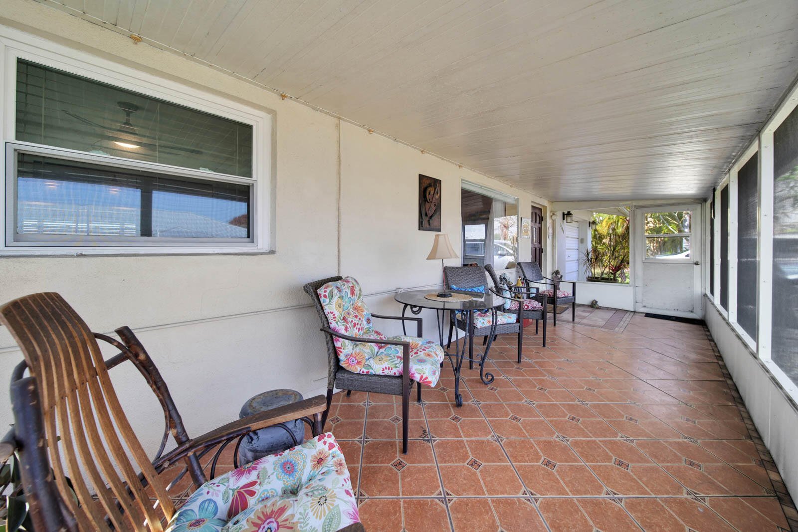 1180 NE Crescent Street