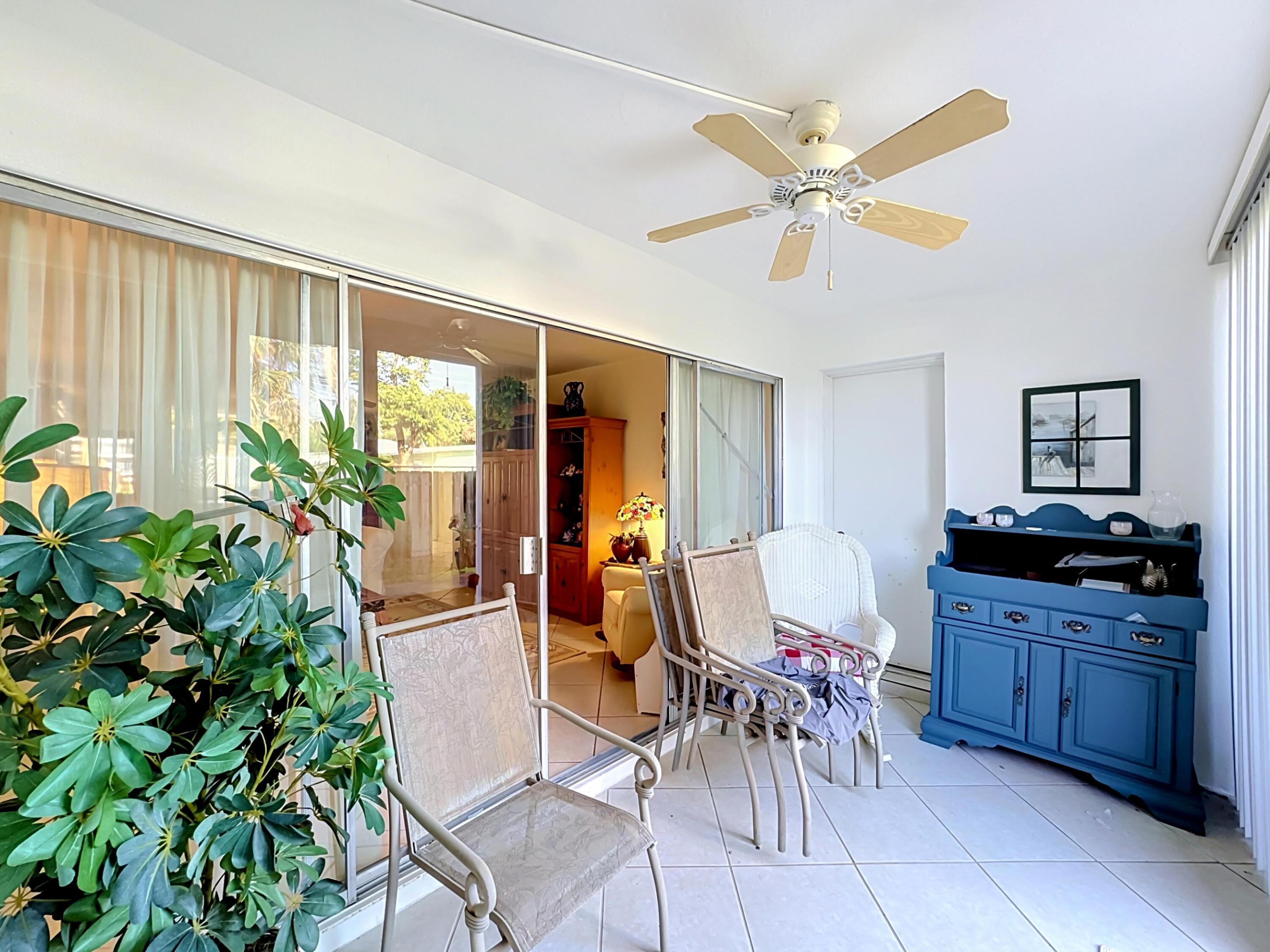 1310 NE 14th Court K17