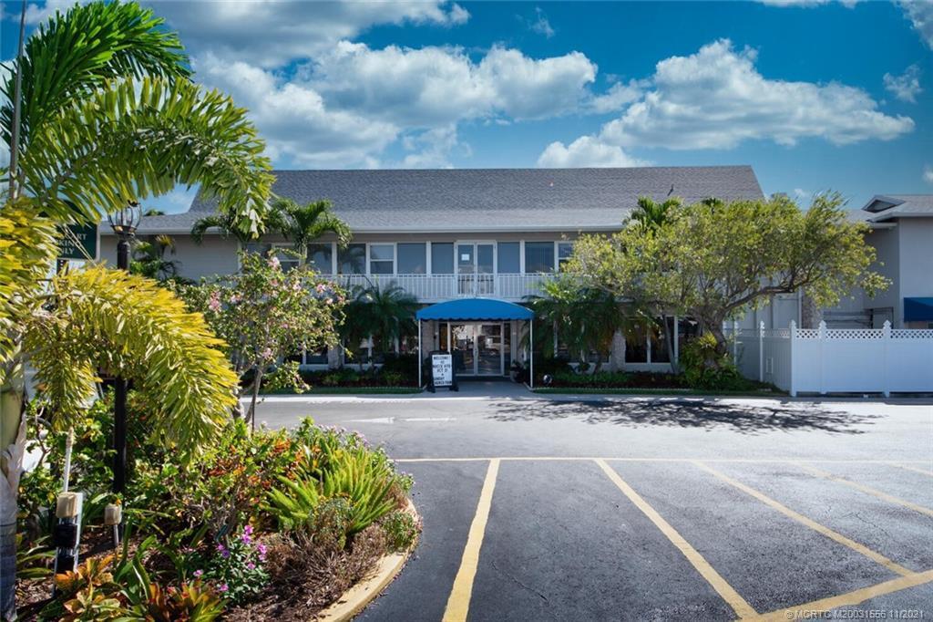 781 Nettles Boulevard