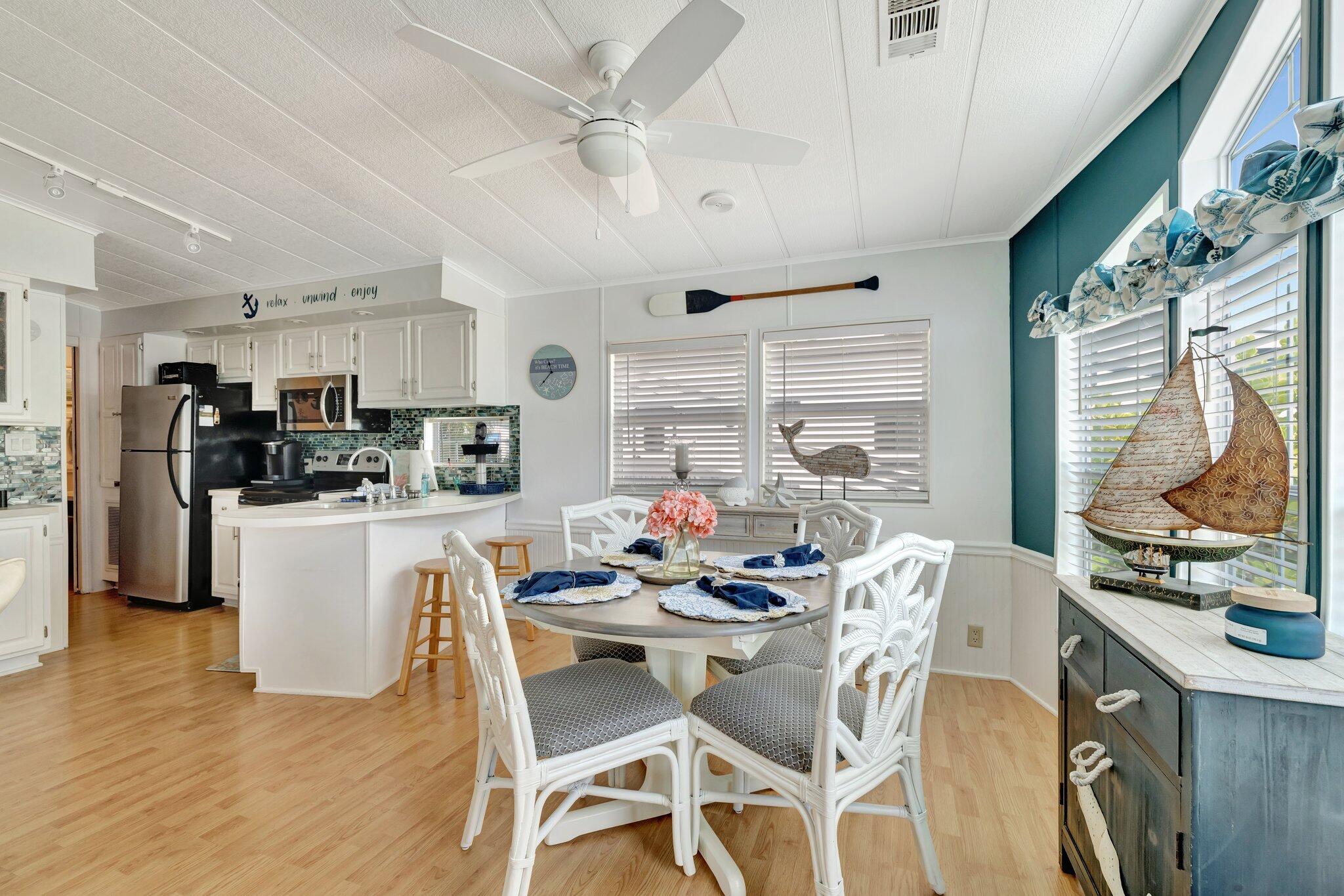 781 Nettles Boulevard