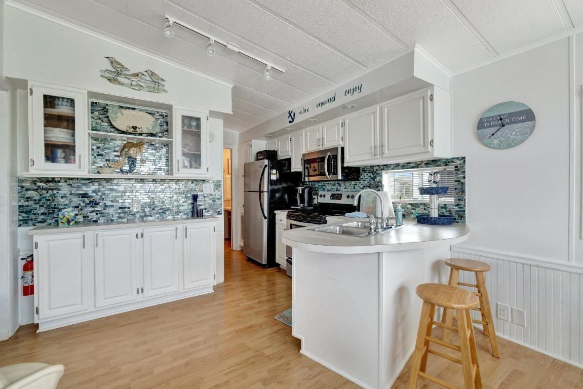 781 Nettles Boulevard