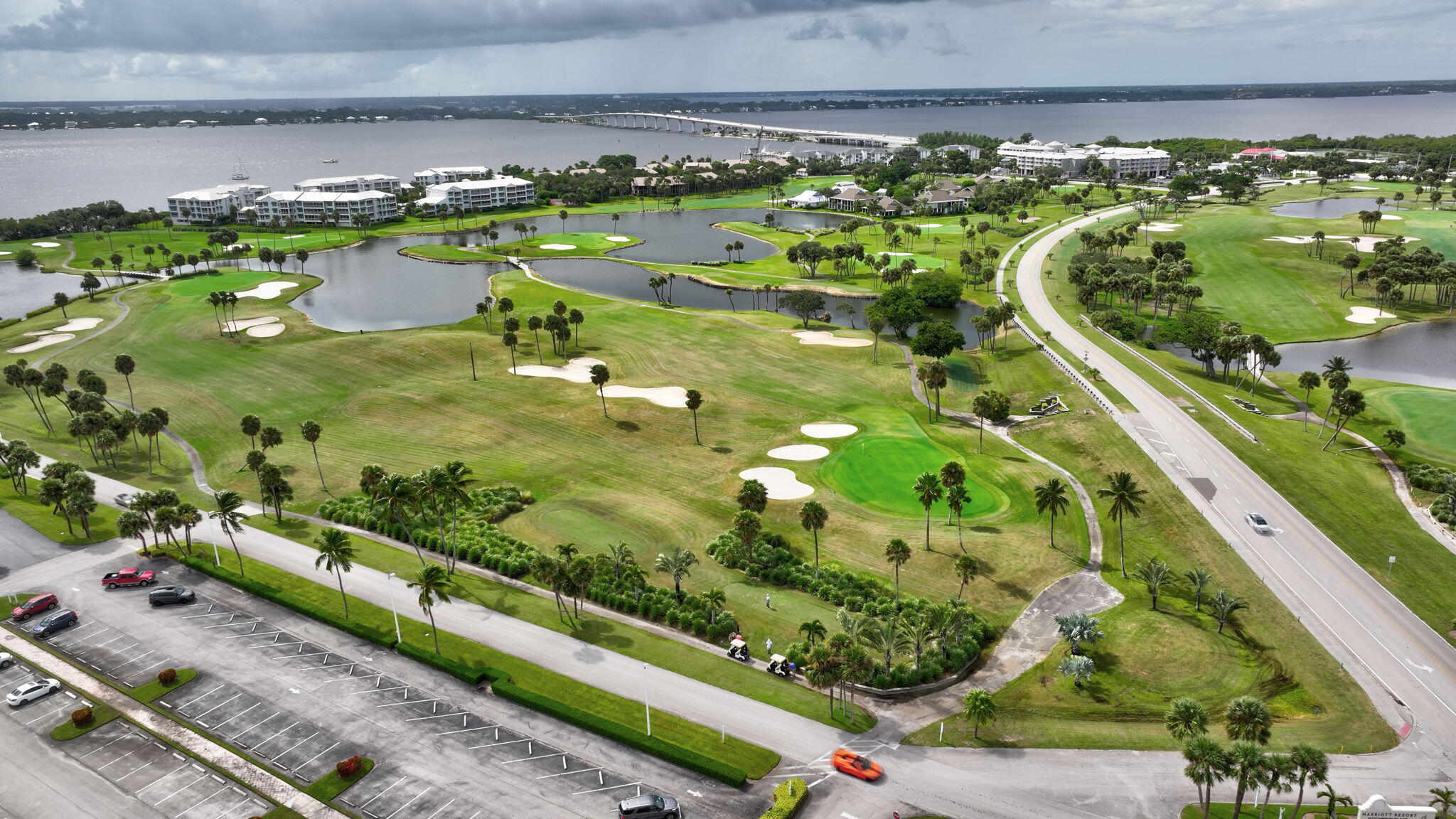 221 NE Plantation Road 406