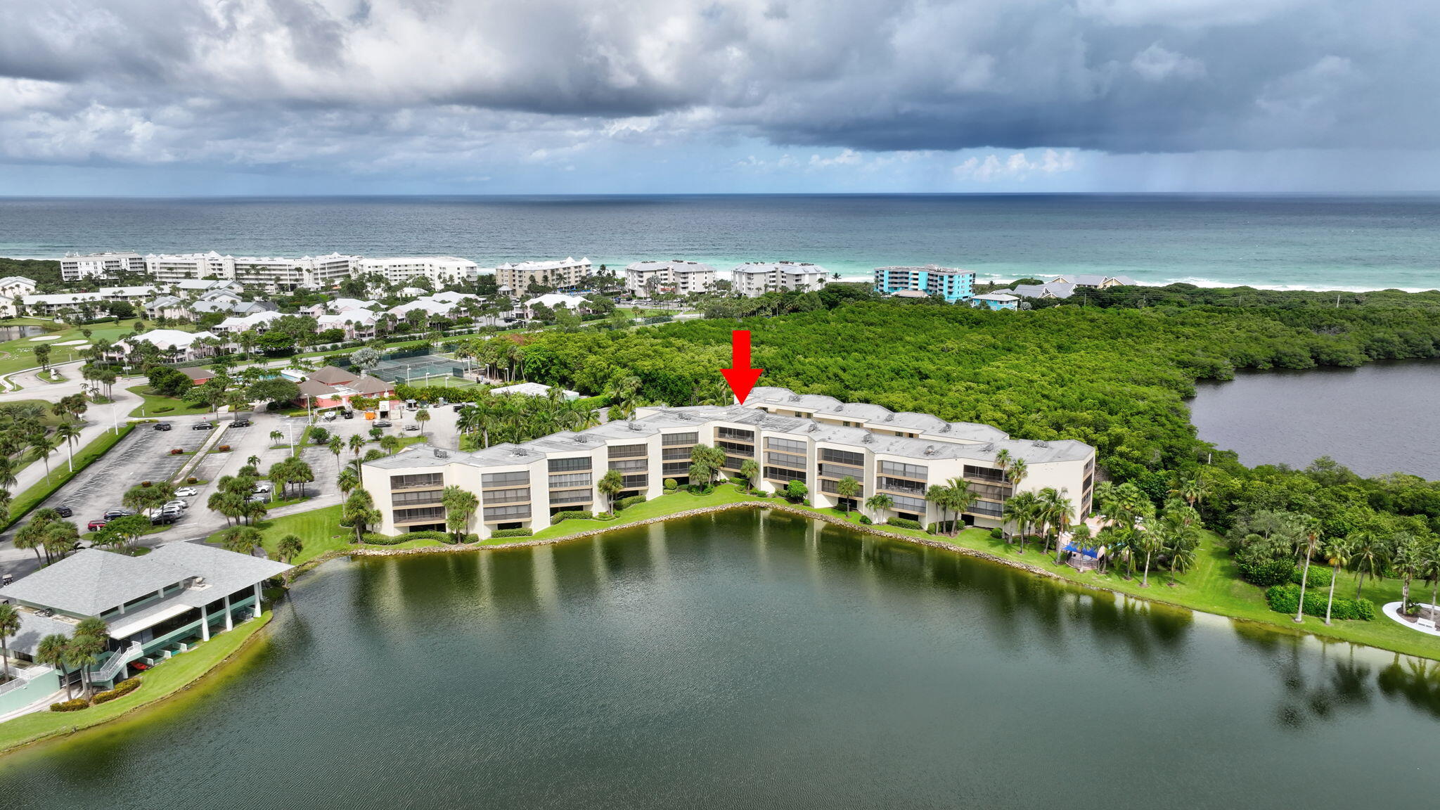 221 NE Plantation Road 406