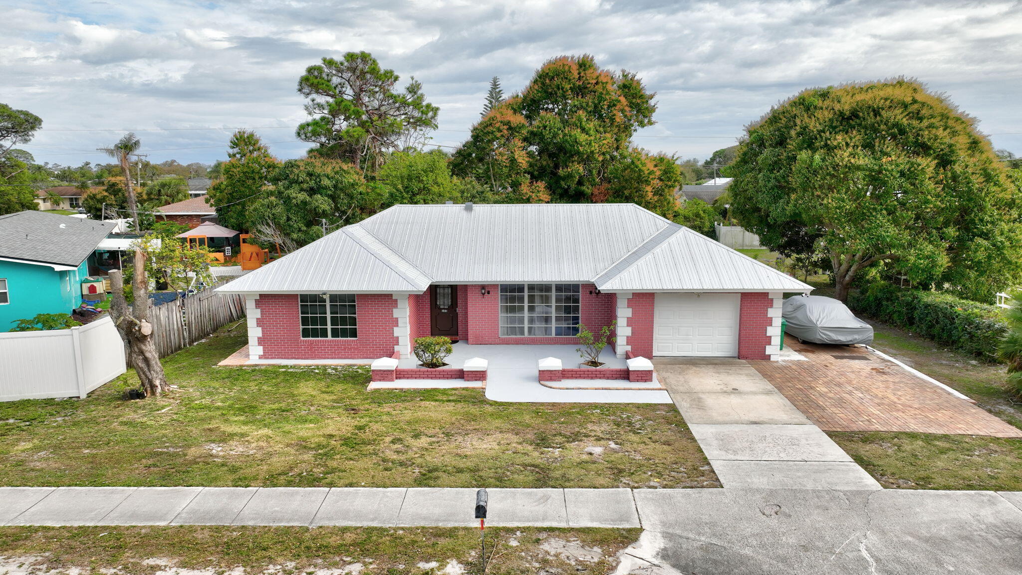 388 E Prima Vista Boulevard