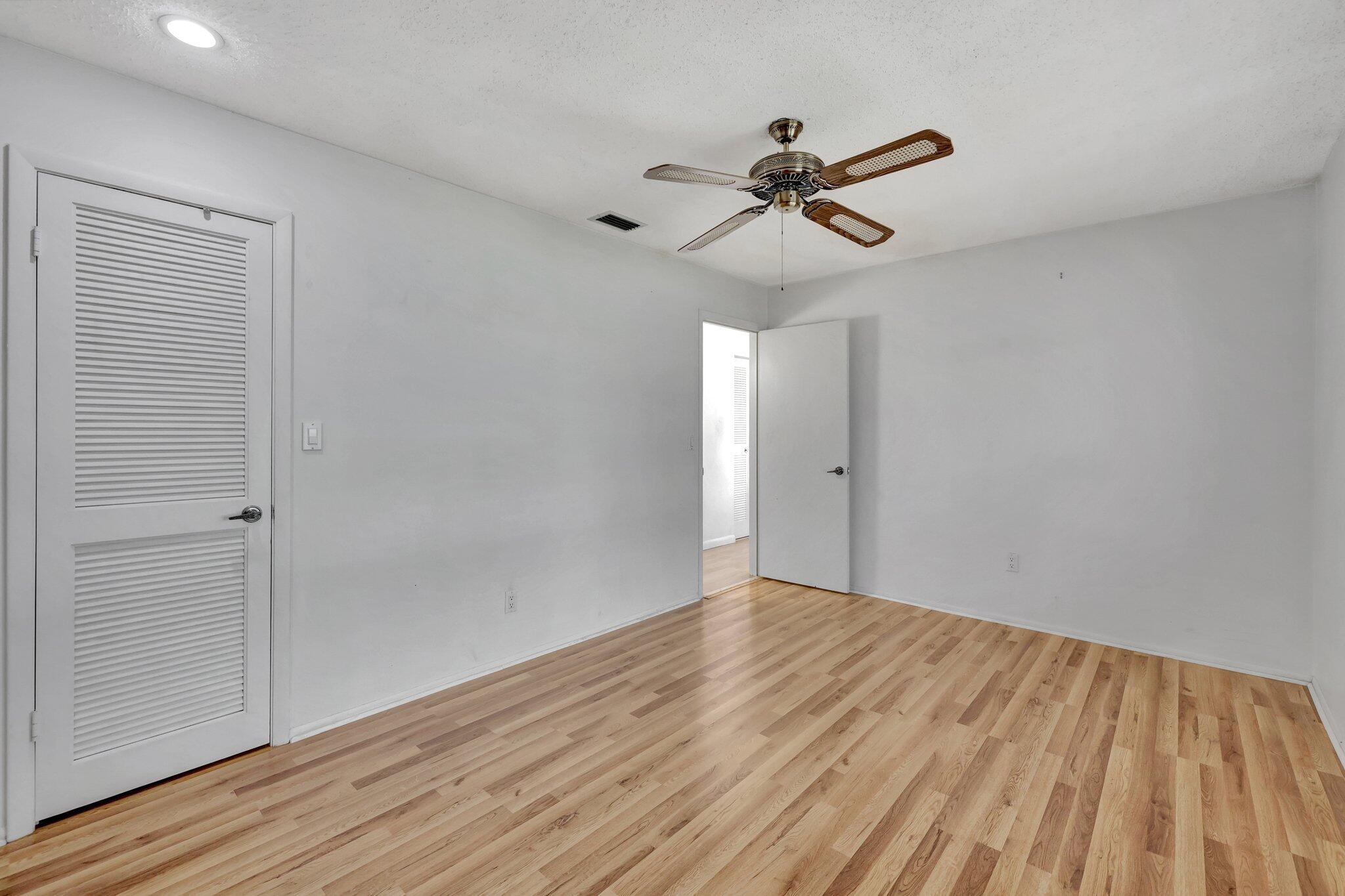 388 E Prima Vista Boulevard