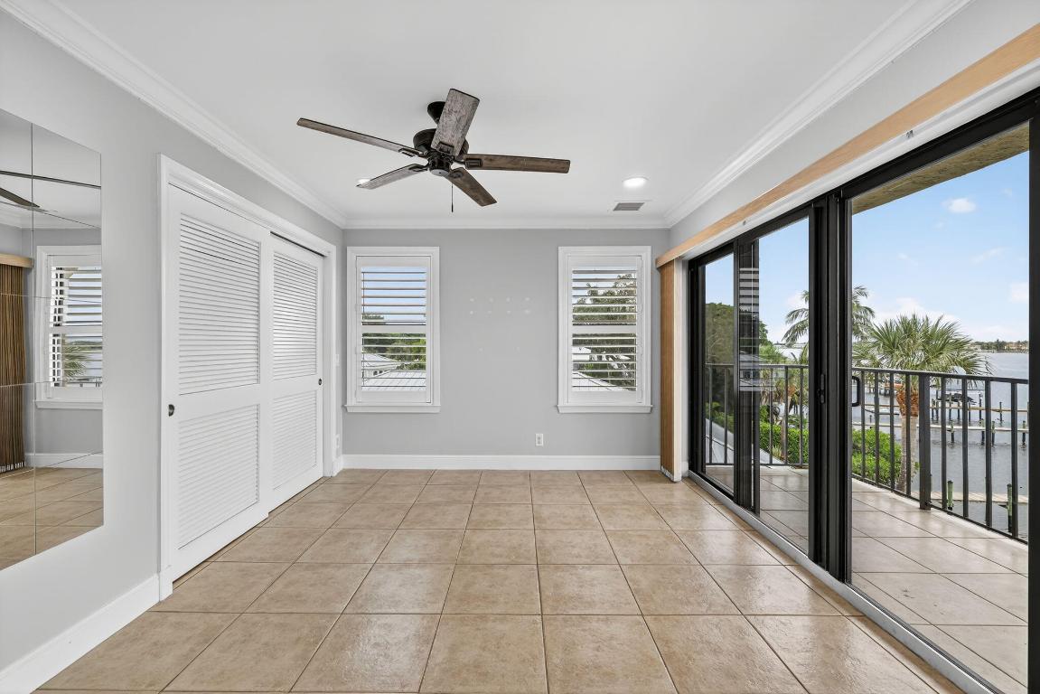 624 SW Saint Lucie Crescent 308