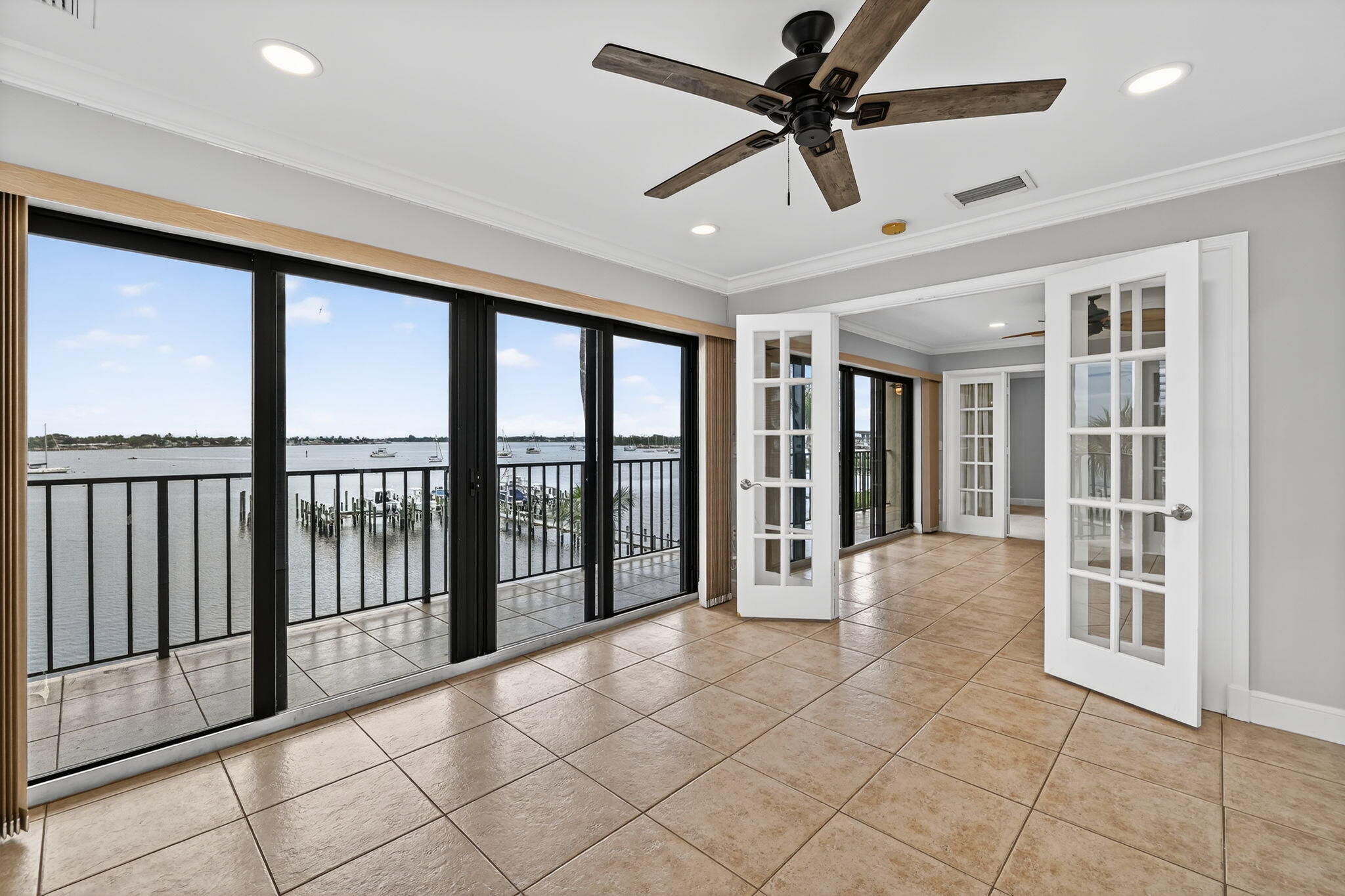 624 SW Saint Lucie Crescent 308