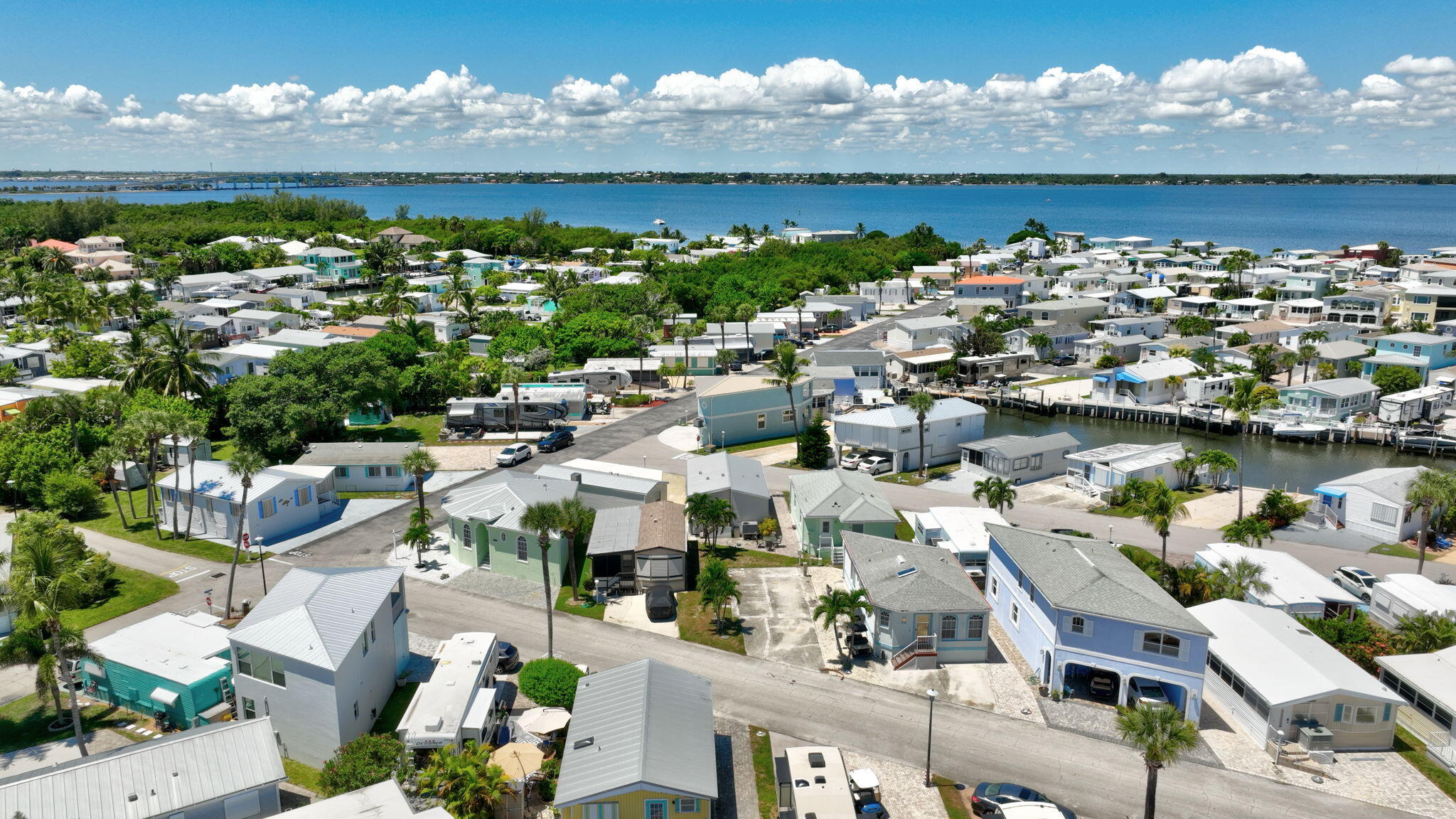 10701 S Ocean Drive 764