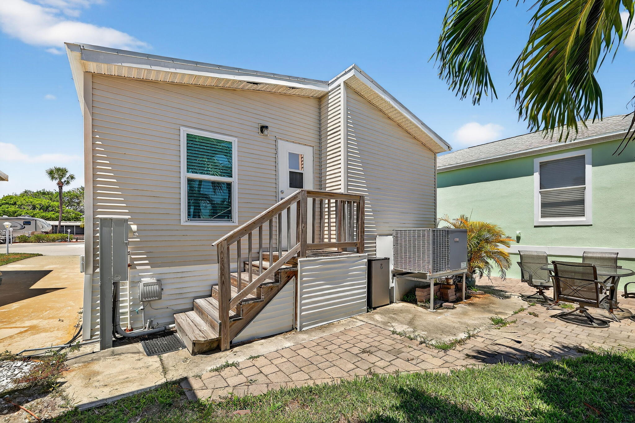 10701 S Ocean Drive 764