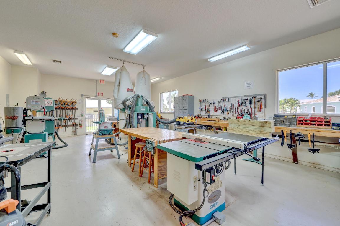 10701 S Ocean Drive 764