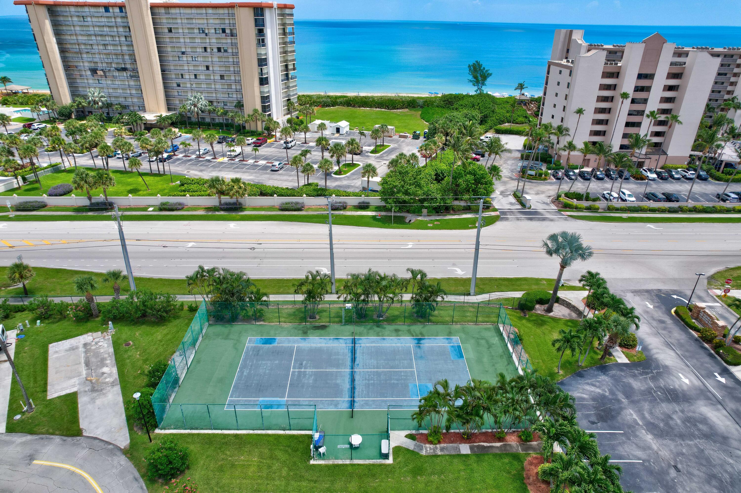10701 S Ocean Drive 764