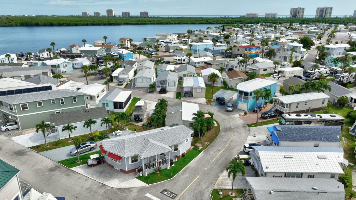 91 Nettles Boulevard