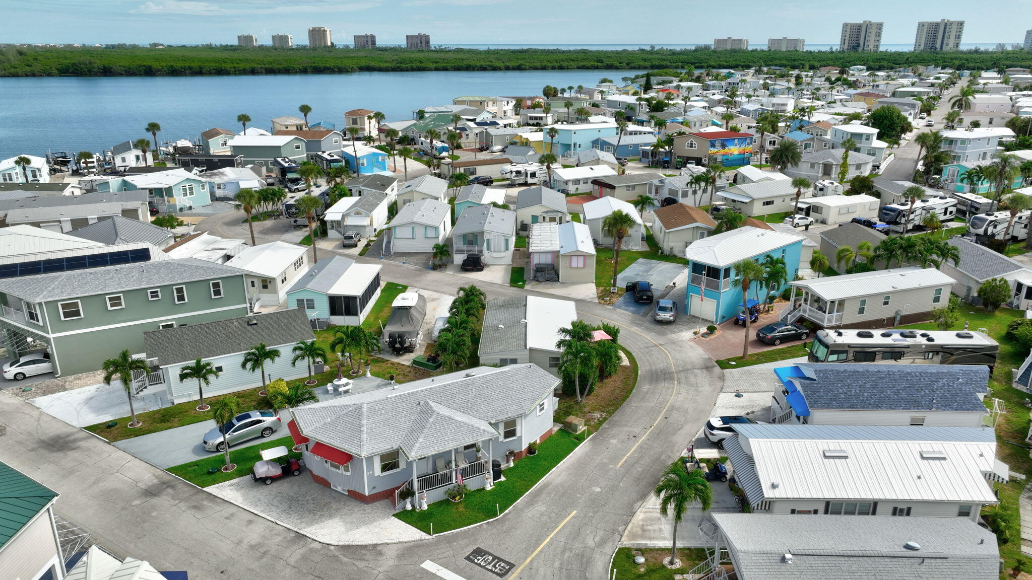 91 Nettles Boulevard