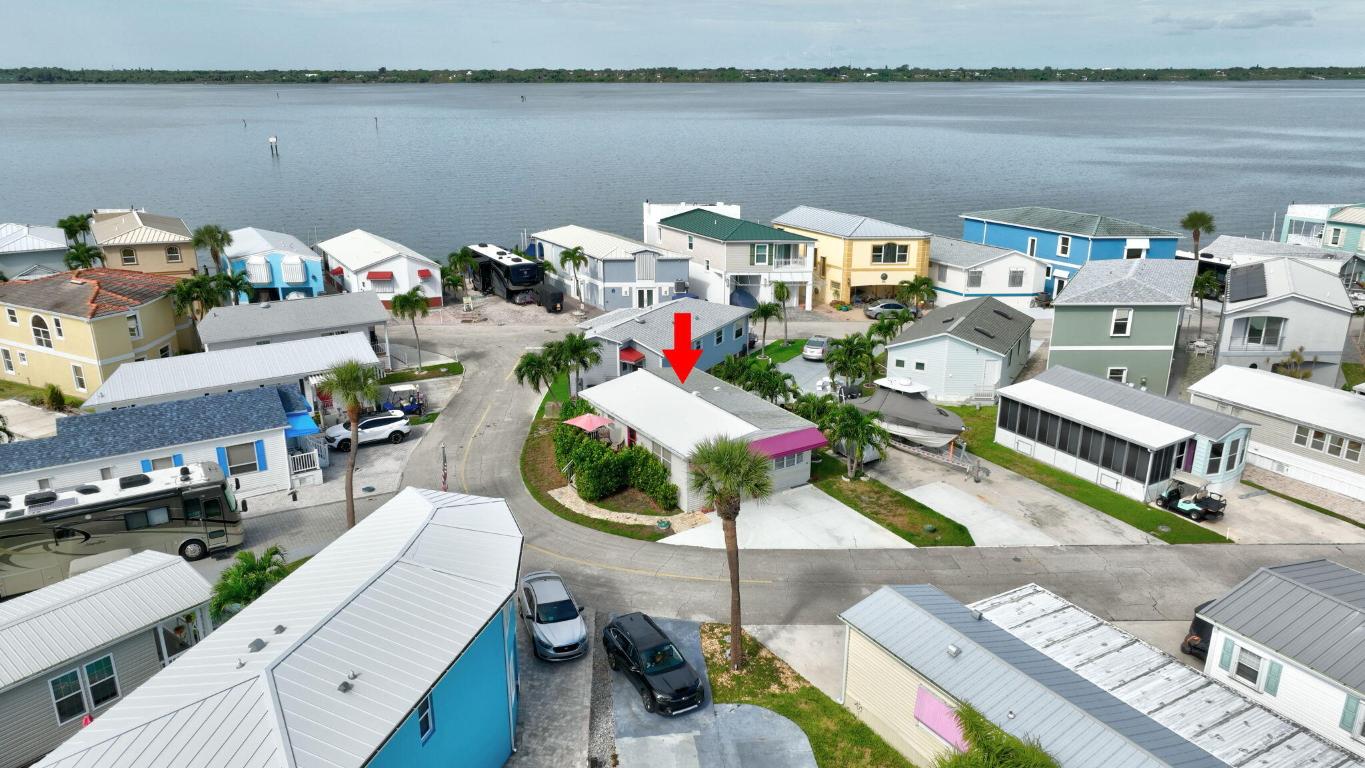 91 Nettles Boulevard