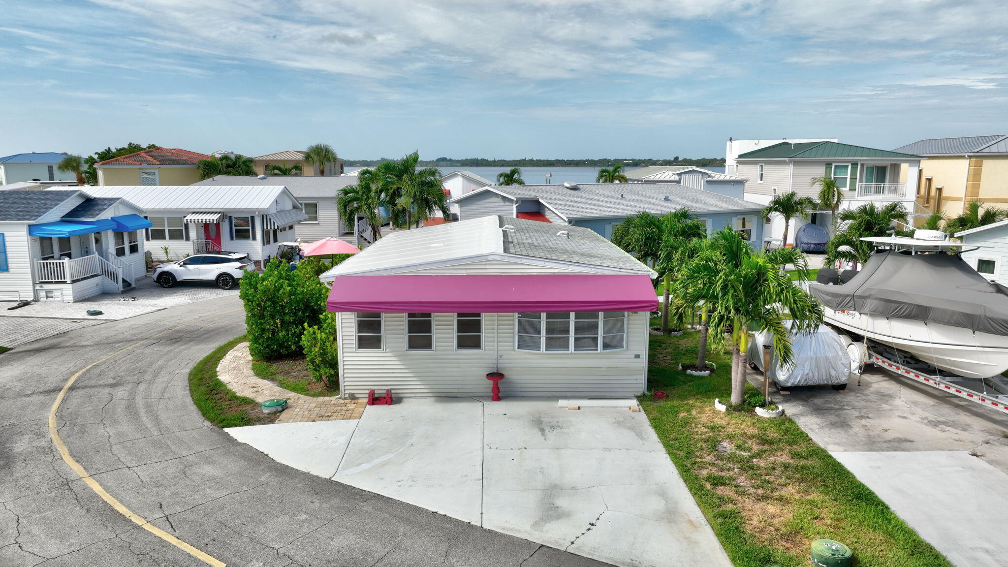 91 Nettles Boulevard