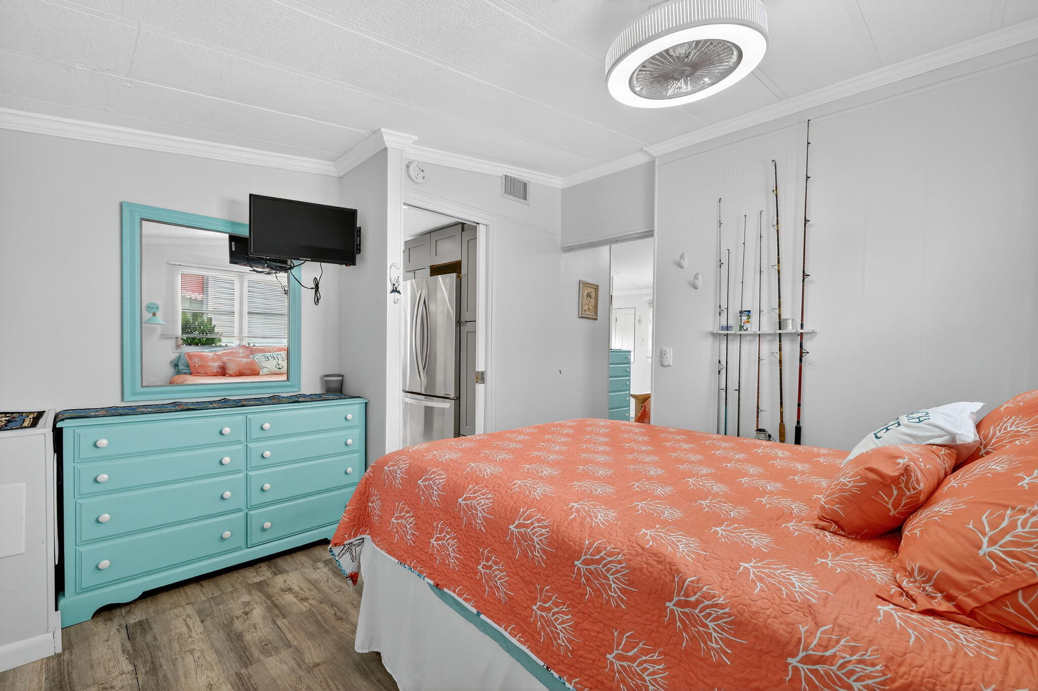 91 Nettles Boulevard