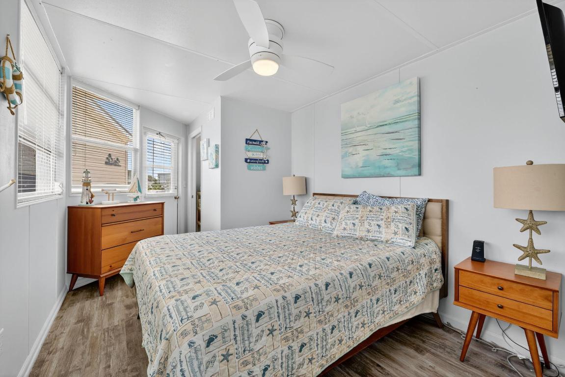 121 Nettles Boulevard